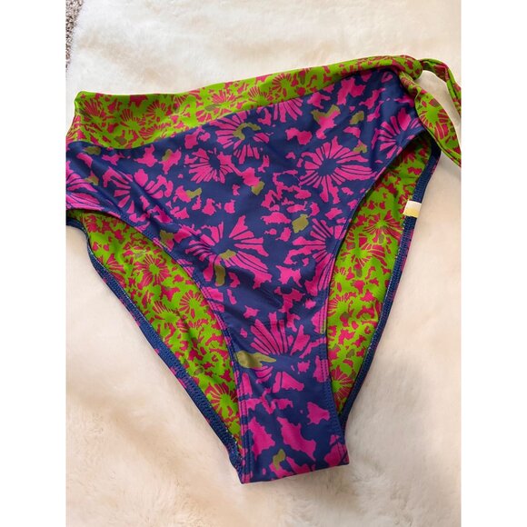 Summersalt The Tie Belted High Leg High Rise Bottom size 4 - Picture 3 of 4